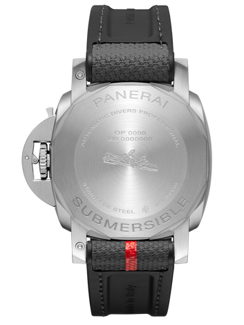 Submersible Luna Rossa